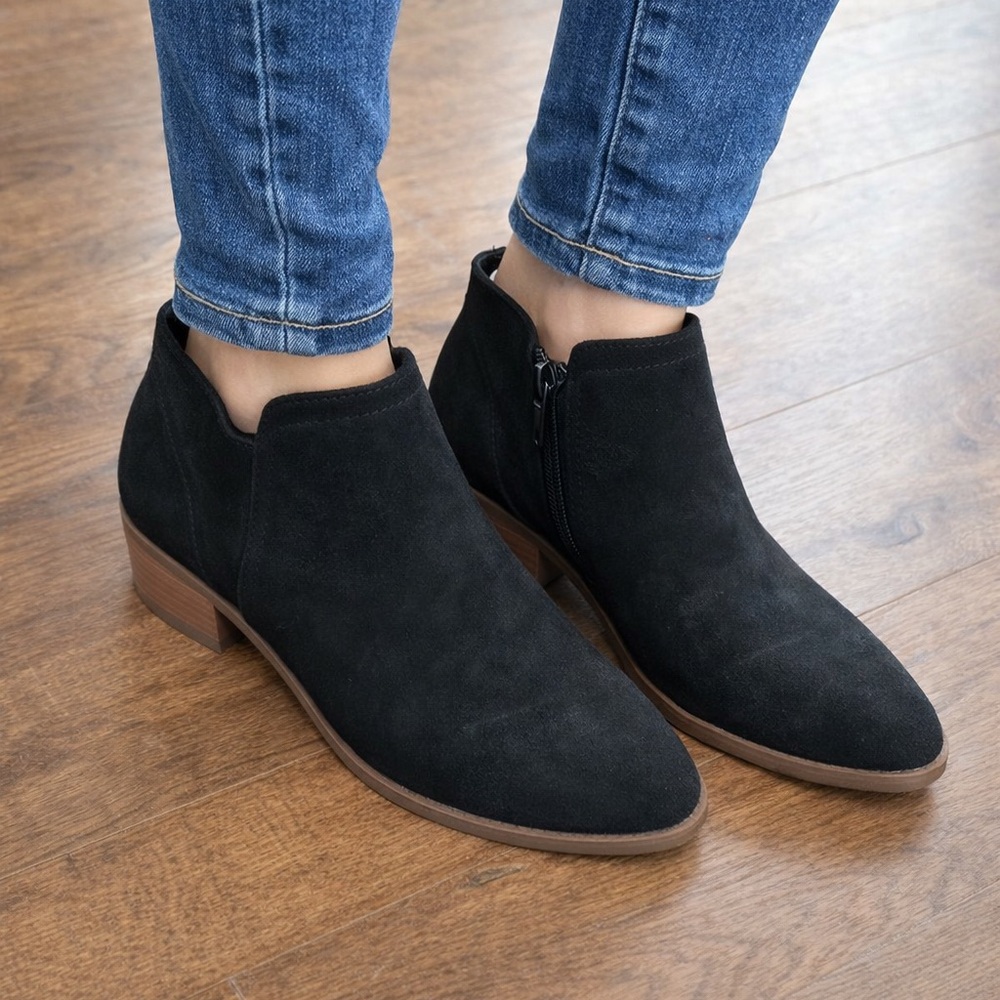 Women’s Black Suede Ankle Booties – Size 9 | Memory Foam Comfort